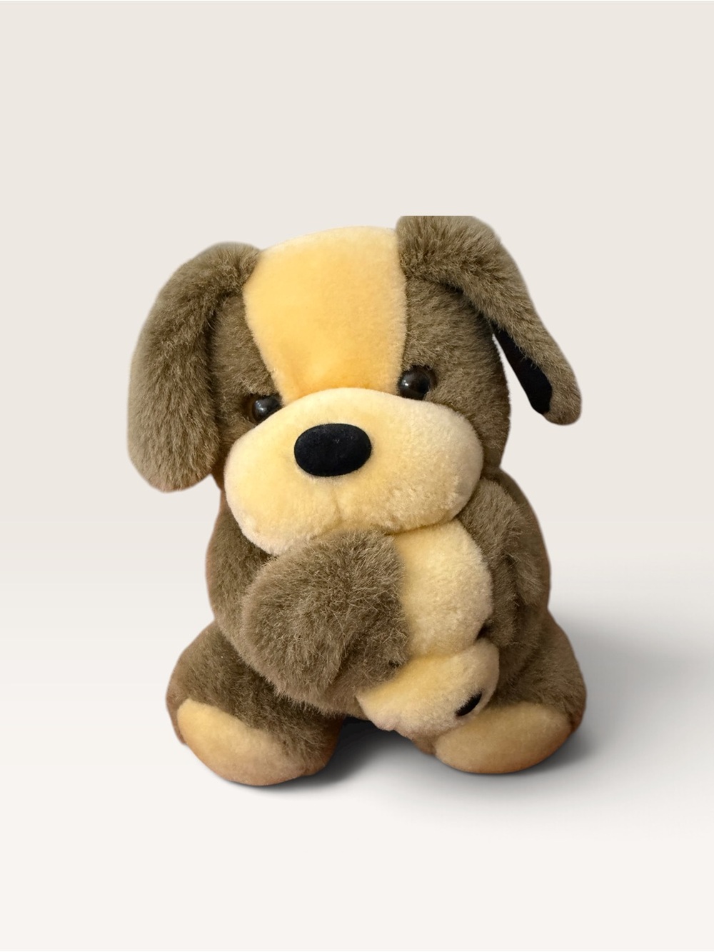 Vintage Mother Dog and Puppy Plush Stuffed Animal Toy Brown & Cream